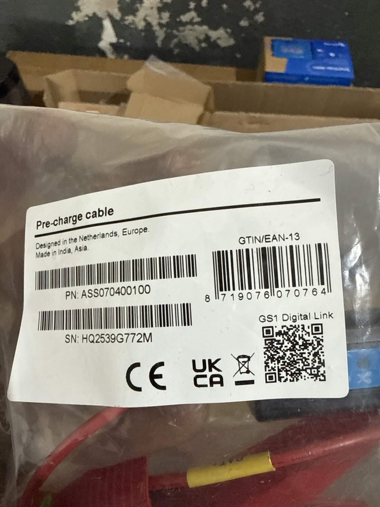 Victron Pre-charge Cable (предварително зареждащ кабел)